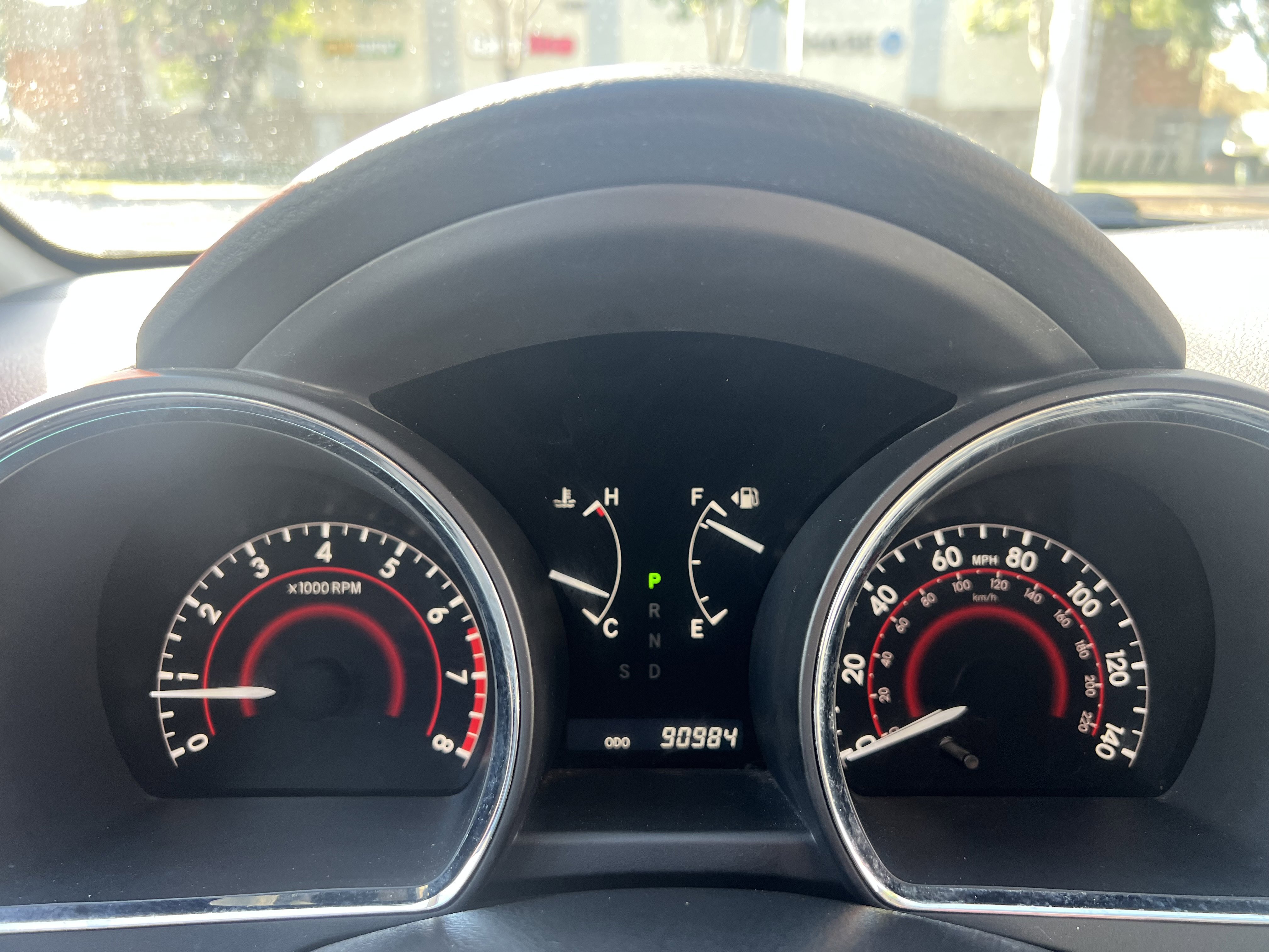 Used 2011 Toyota Highlander SE w/ Tow Pkg FWD image 17