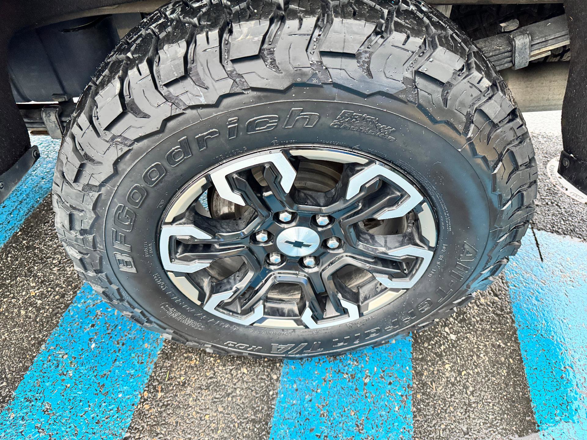 Used 2022 Chevrolet Silverado 1500 ZR2 w/ Technology Package image 39