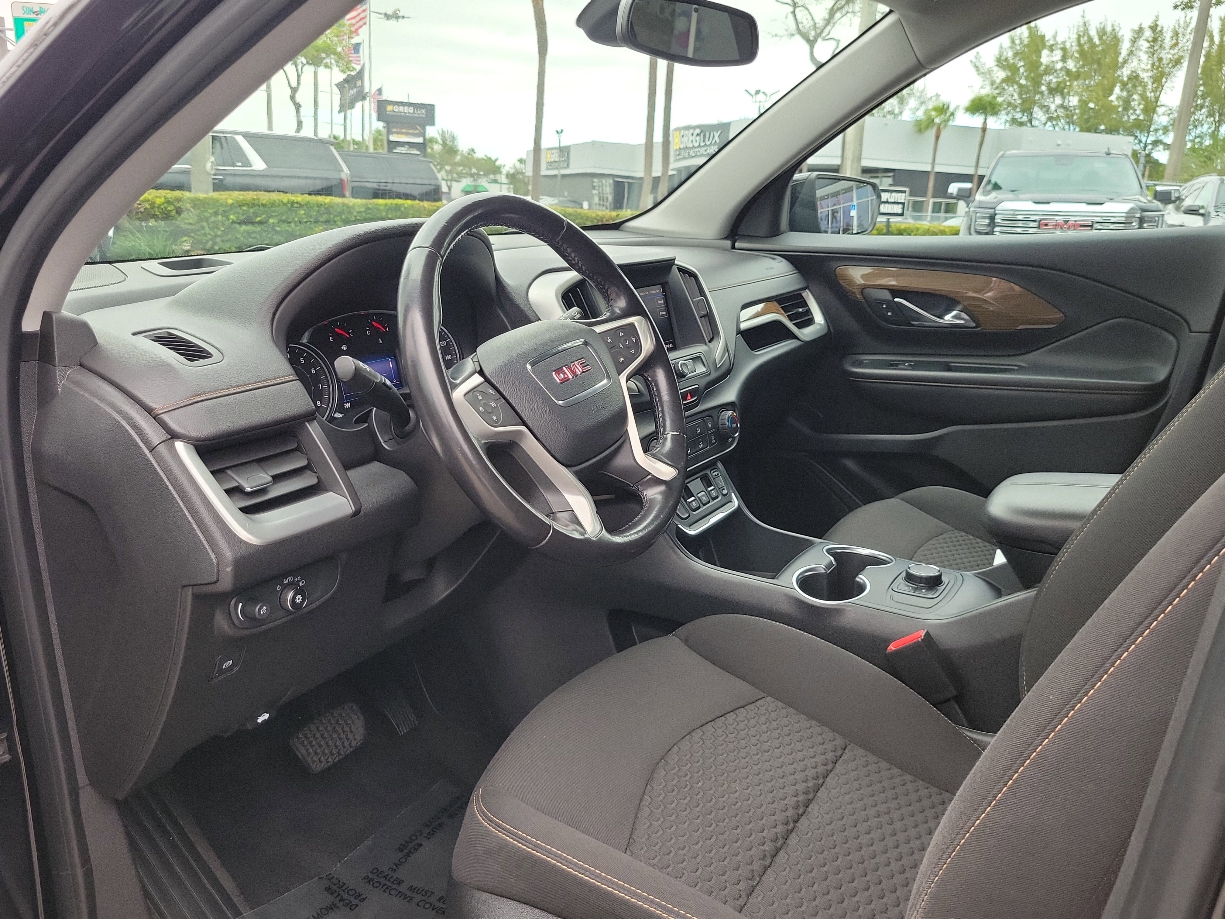 Used 2020 GMC Terrain SLE image 9