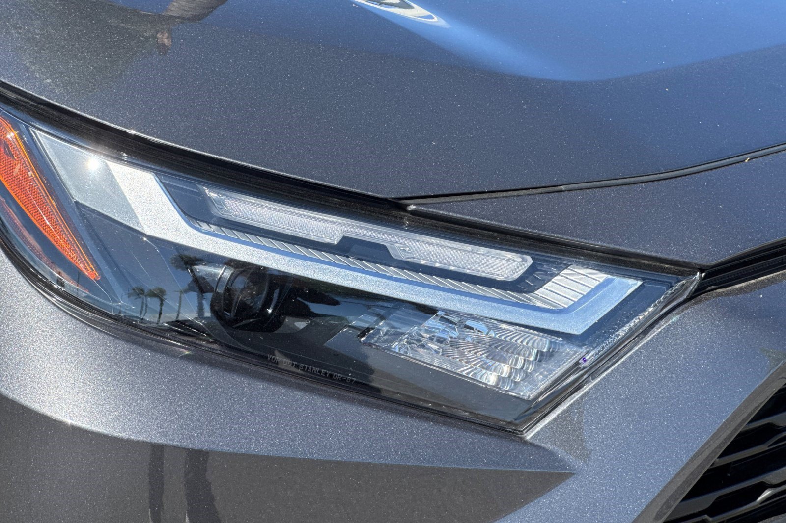 Used 2025 Toyota RAV4 XLE FWD image 12