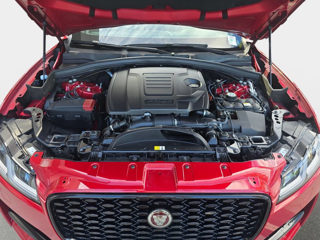 Used 2022 Jaguar F-PACE S AWD/4WD image 35