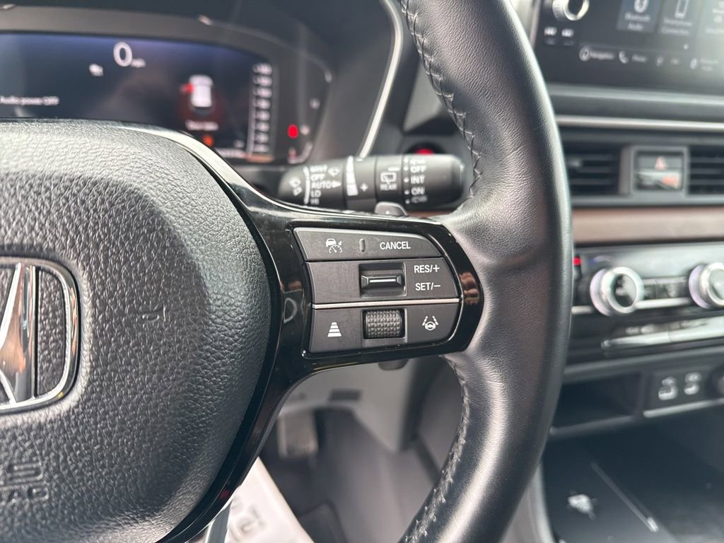 Used 2024 Honda Pilot Elite image 17