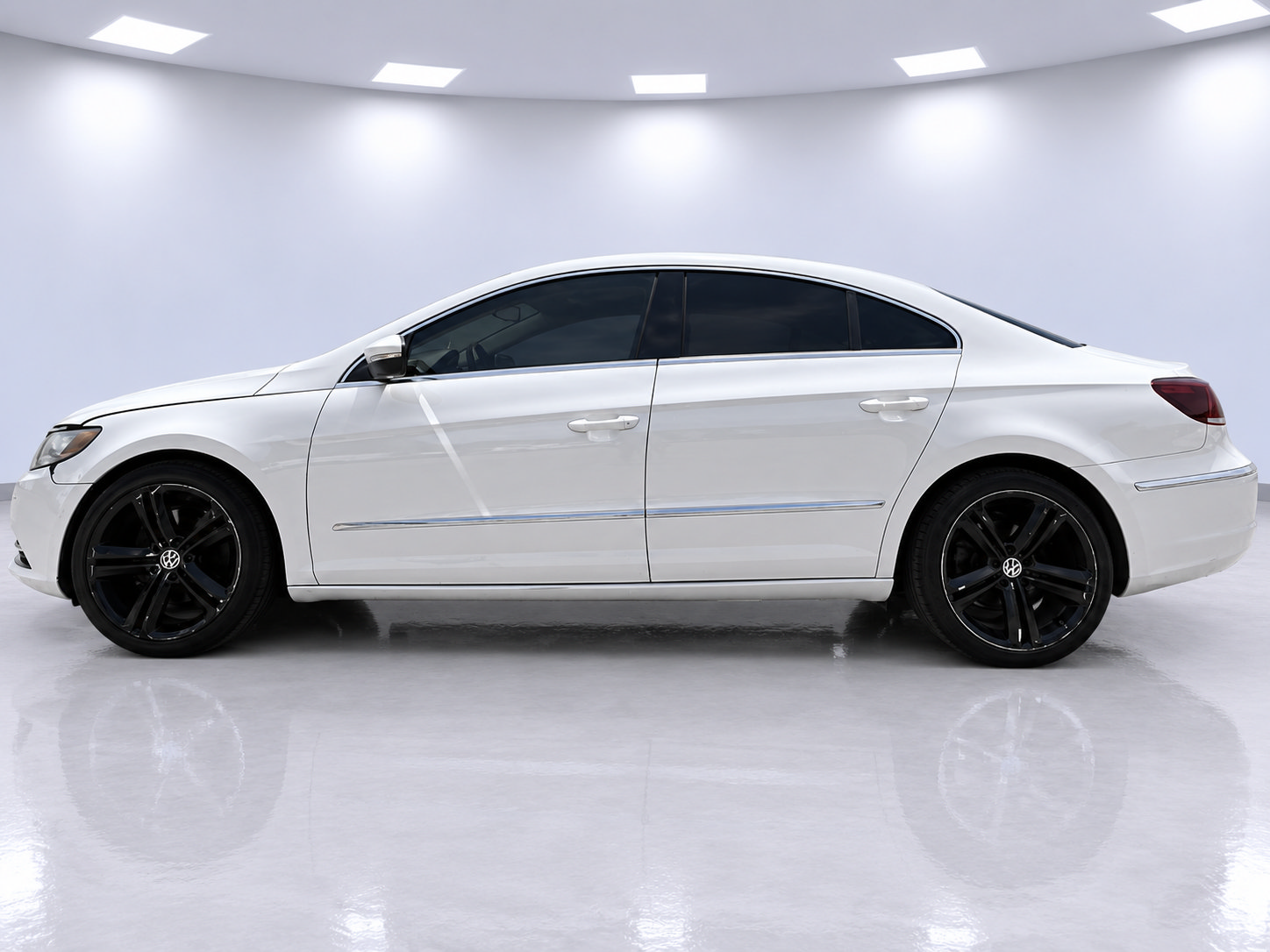 Used 2013 Volkswagen CC Sport Plus FWD image 4