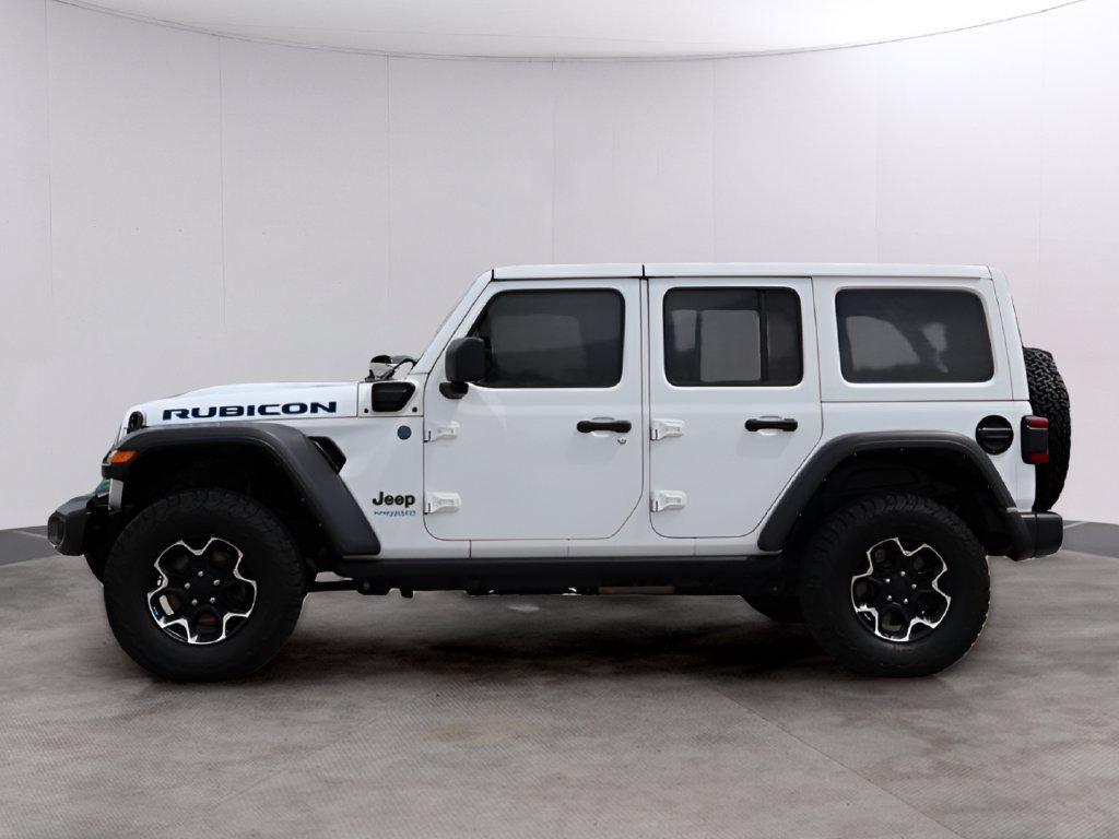 Used 2022 Jeep Wrangler Unlimited Rubicon 4xe w/ Cold Weather Group AWD/4WD image 4