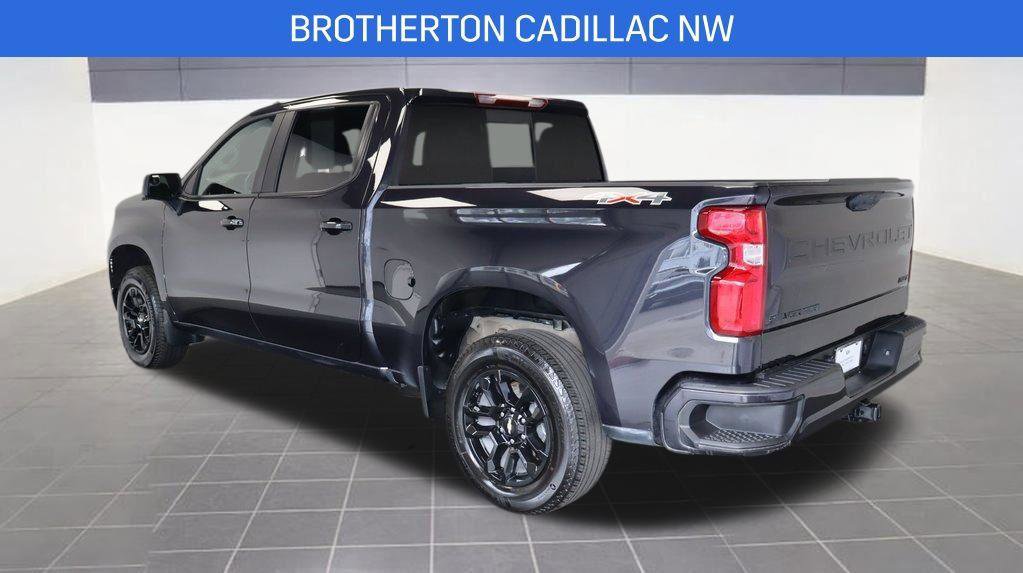 Used 2024 Chevrolet Silverado 1500 RST w/ Convenience Package II image 3