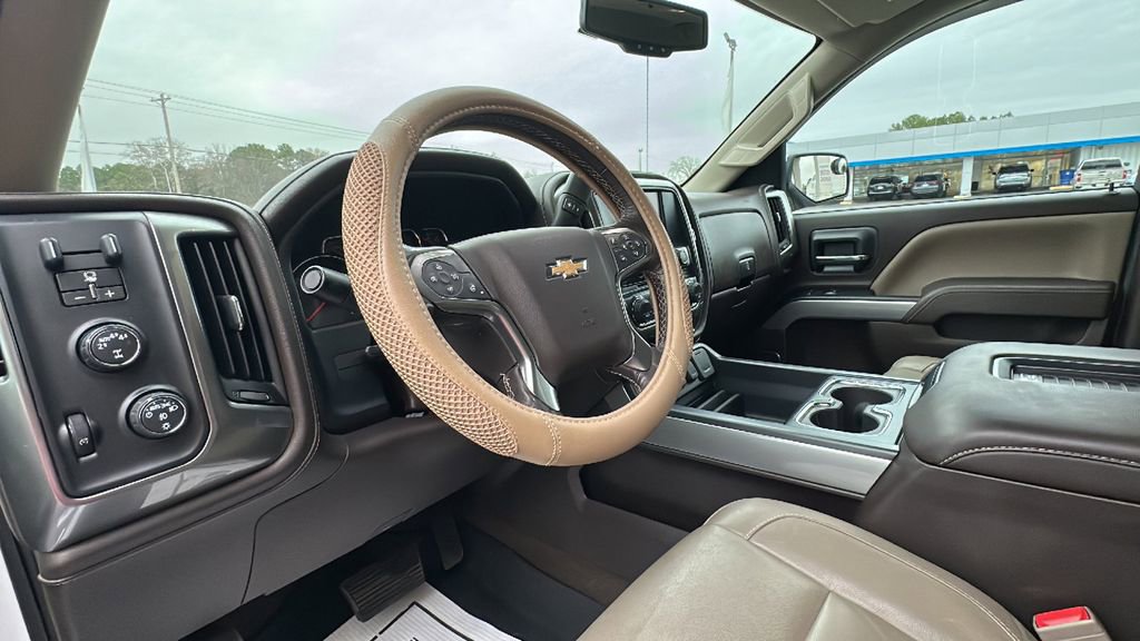 Used 2018 Chevrolet Silverado 1500 LTZ Z71 w/ LTZ Plus Package image 11