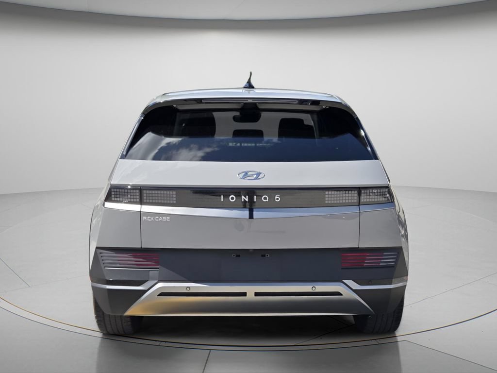 Certified 2024 Hyundai Ioniq 5 SEL RWD image 6