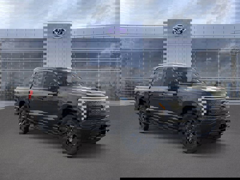 New 2025 Ford F150 Lightning Flash image 31
