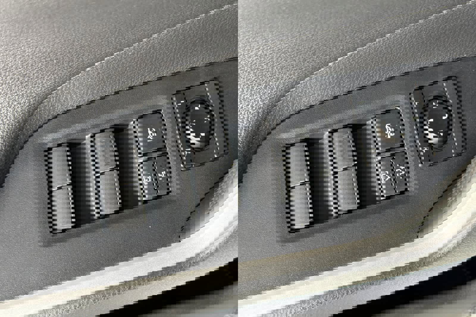 Used 2019 Toyota RAV4 XSE w/ Carpet Mat Package image 15