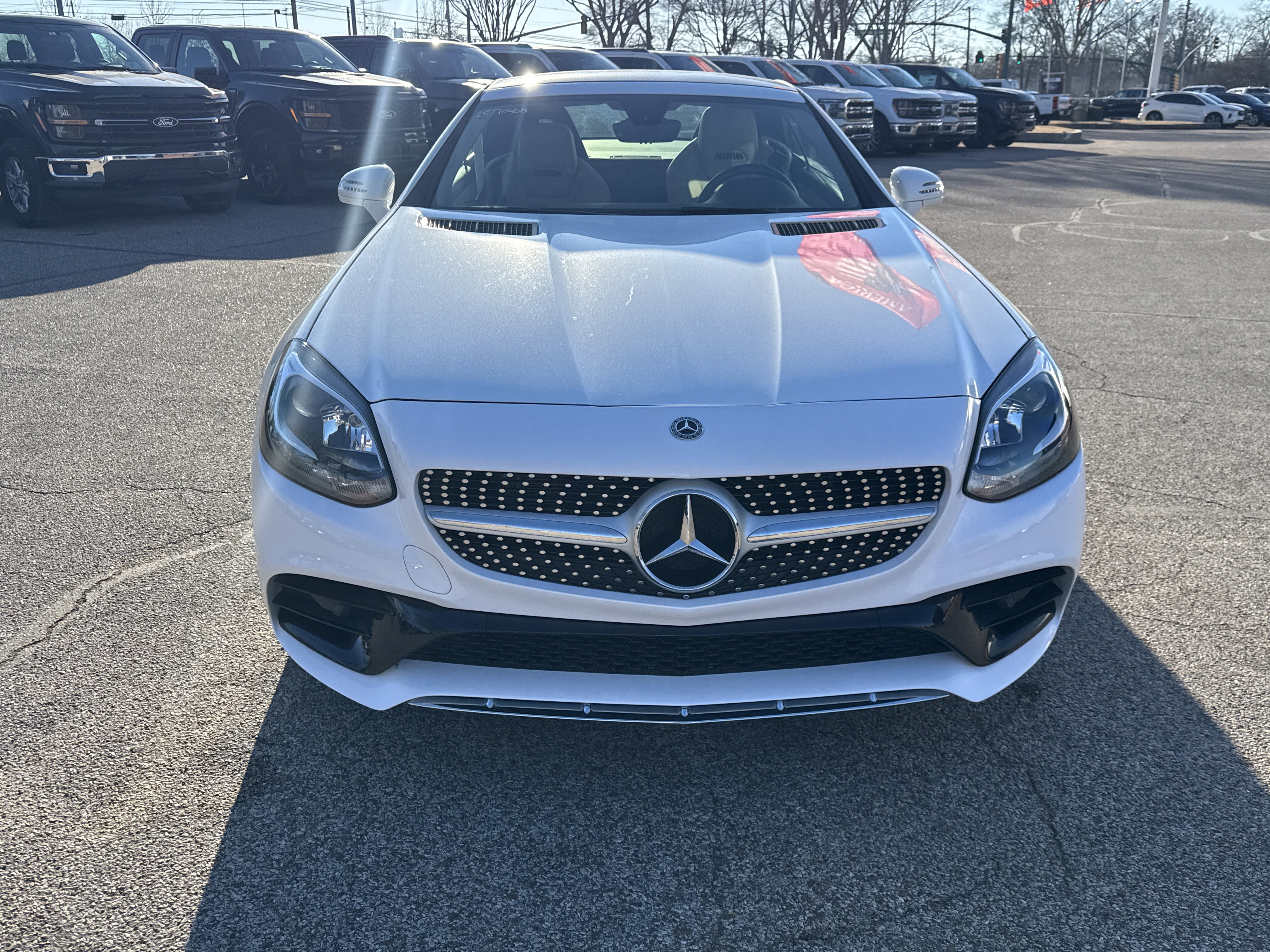 Used 2020 Mercedes-Benz SLC 300 image 8