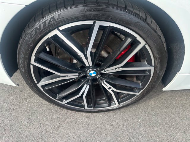 Used 2021 BMW M550i xDrive w/ Executive Package AWD/4WD image 10