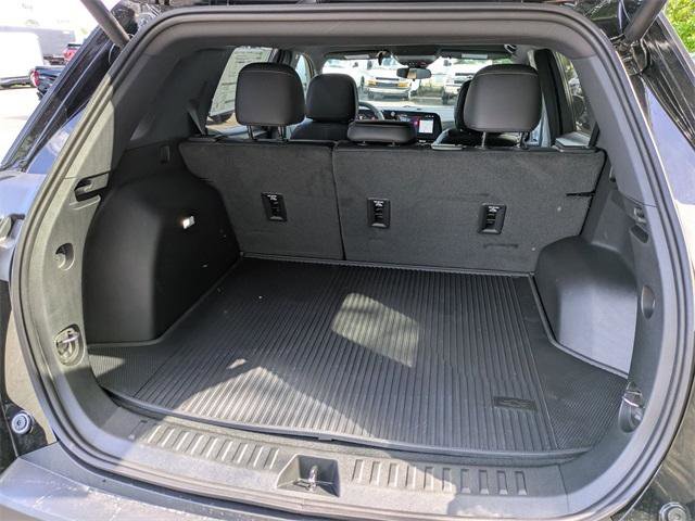 New 2026 Chevrolet Equinox LT w/ Convenience Package II image 24