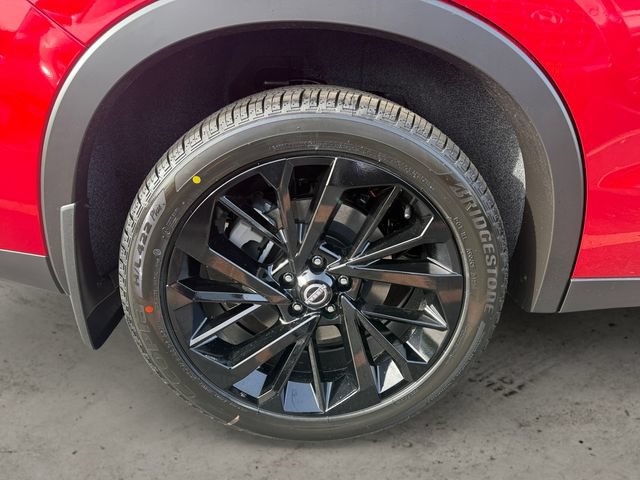 New 2026 Nissan Rogue SL AWD/4WD image 9