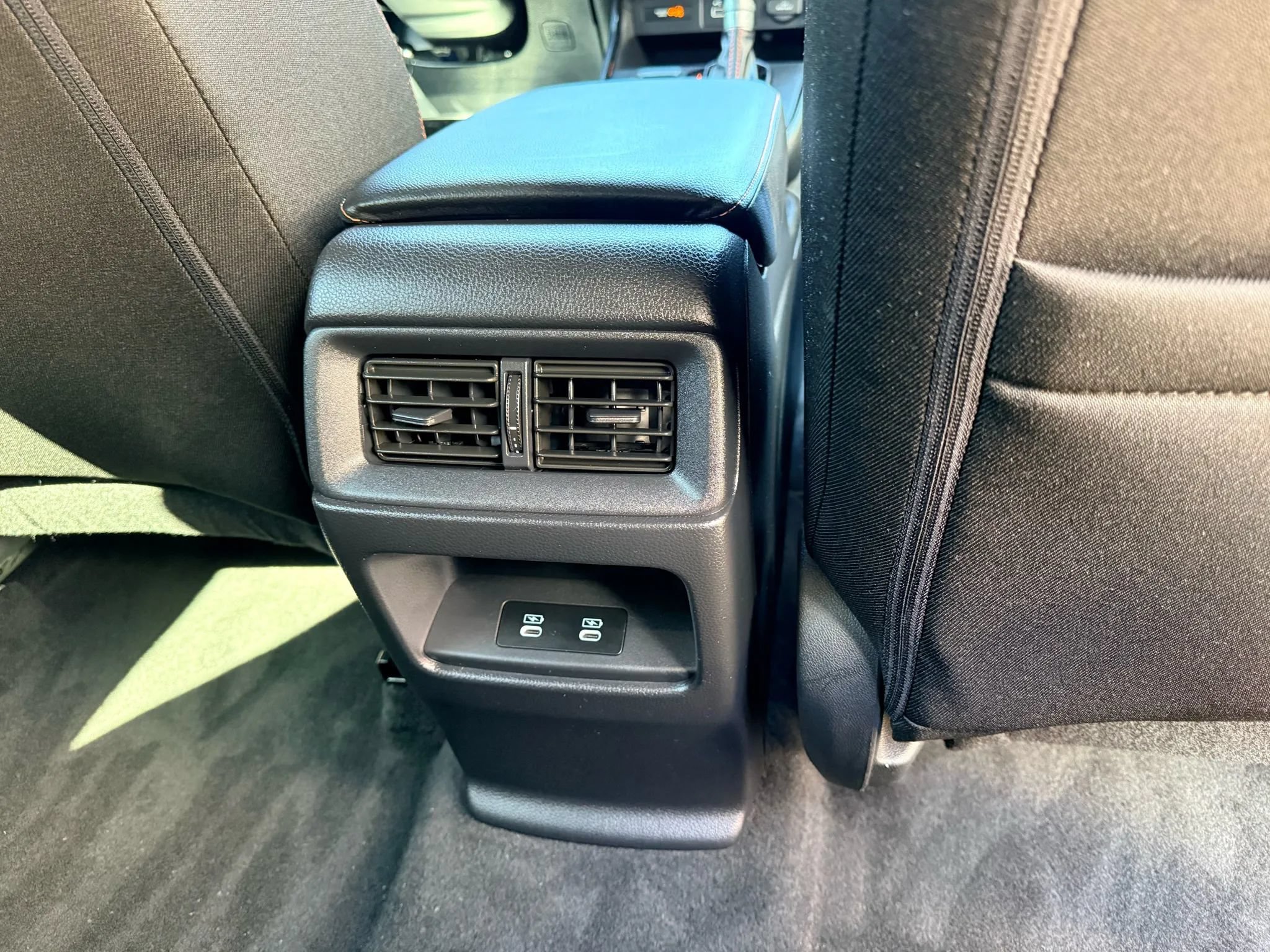 Used 2025 Honda CR-V Sport image 17