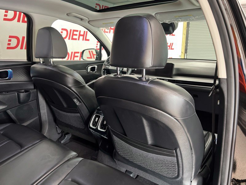 New 2026 Kia Sorento S w/ S Panoramic Sunroof Package FWD image 11