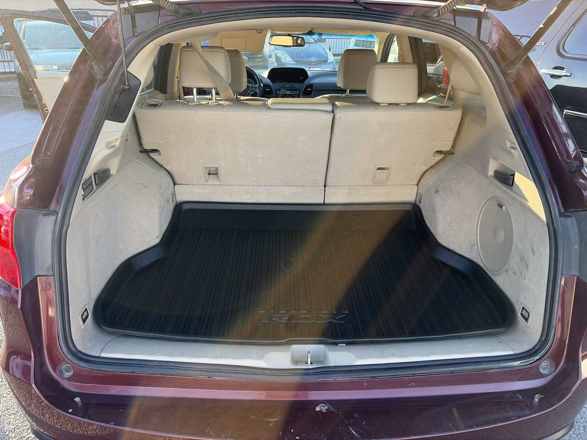 Used 2015 Acura RDX w/ Technology Package FWD image 16