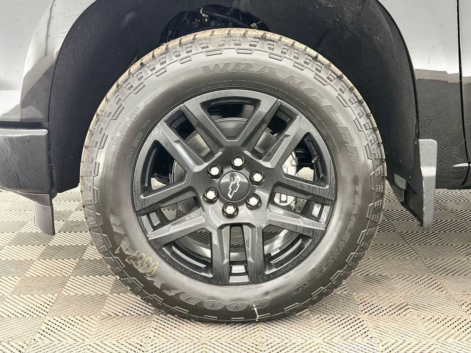 New 2026 Chevrolet Silverado 1500 RST w/ Dark Appearance Package image 17