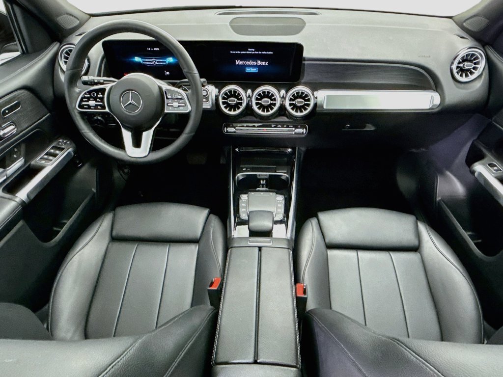 Used 2023 Mercedes-Benz GLB 250 image 13