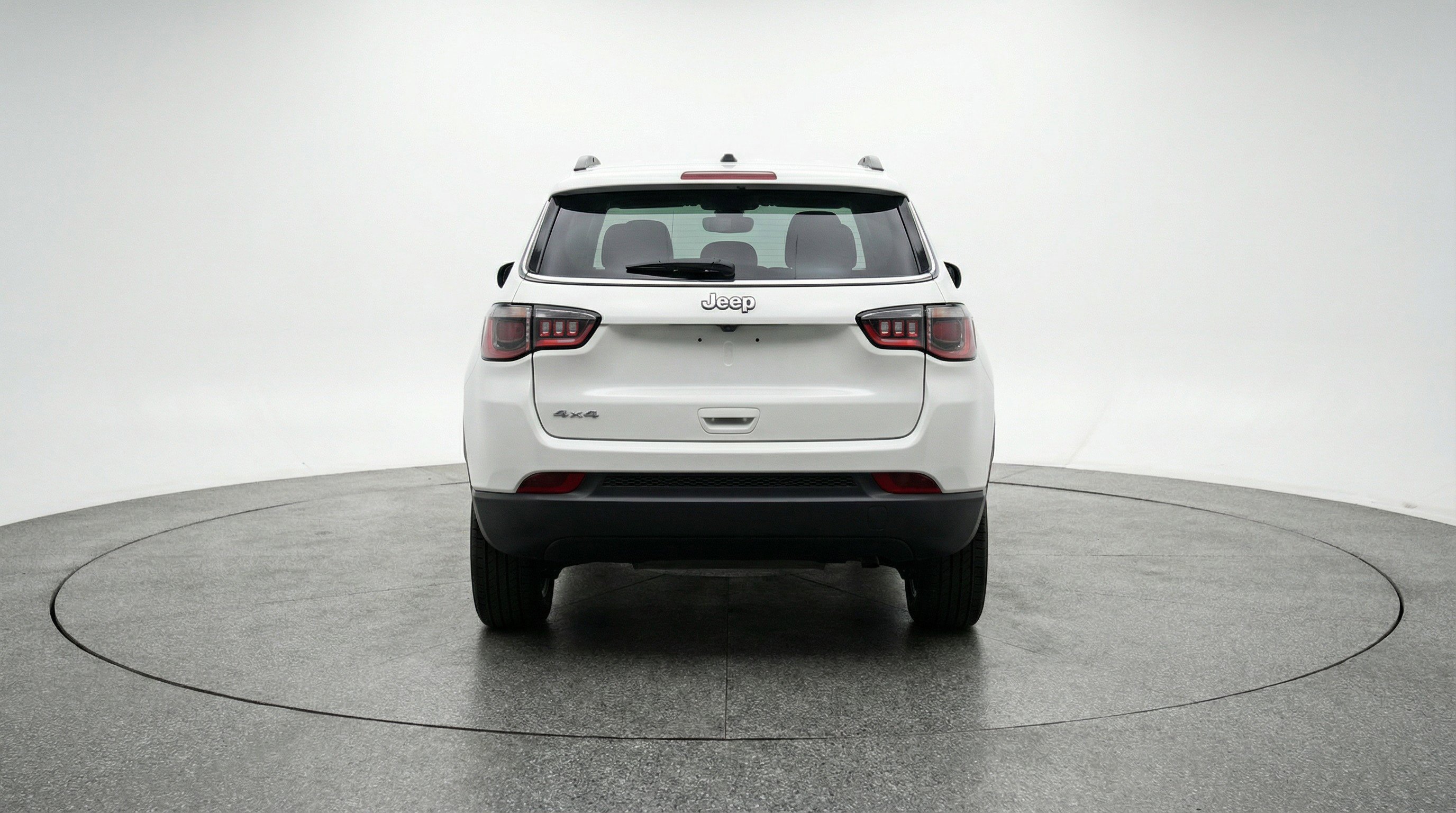 Used 2025 Jeep Compass Latitude image 7