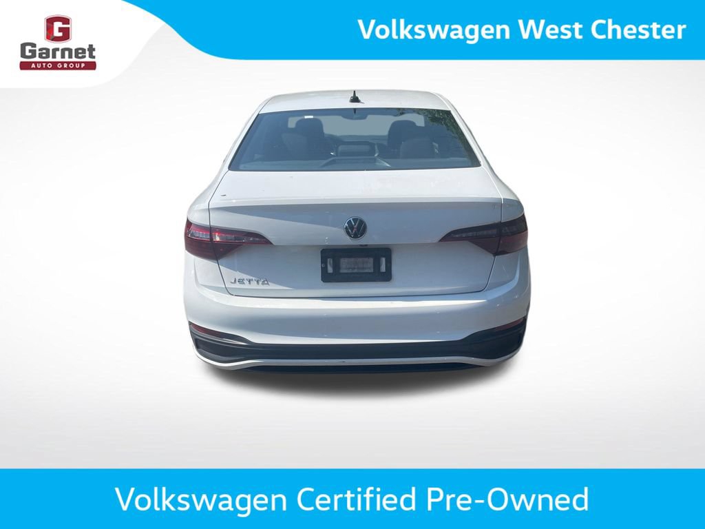 Certified 2023 Volkswagen Jetta Sport FWD image 4