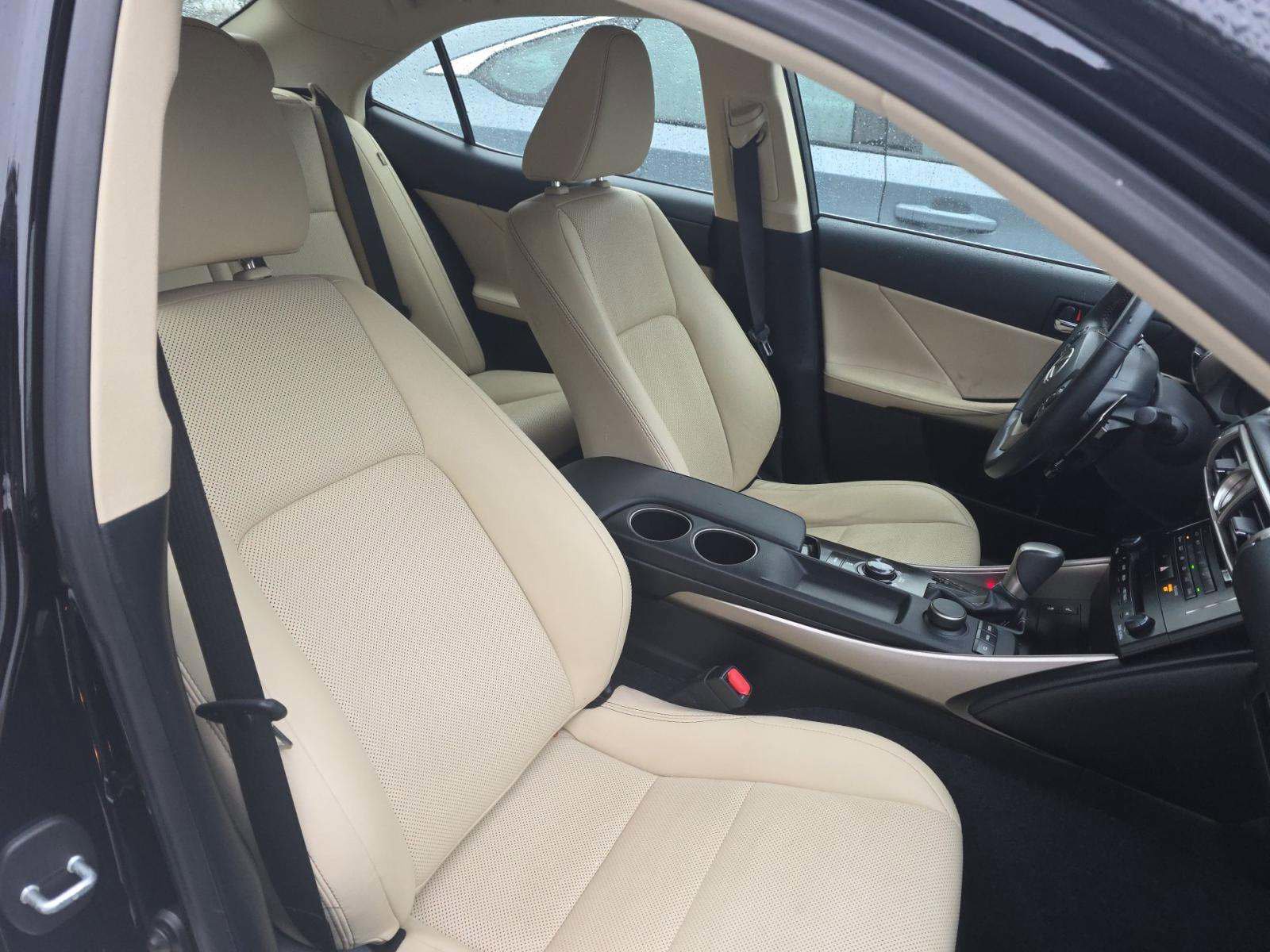 Used 2014 Lexus IS 250 AWD w/ Premium Package image 5