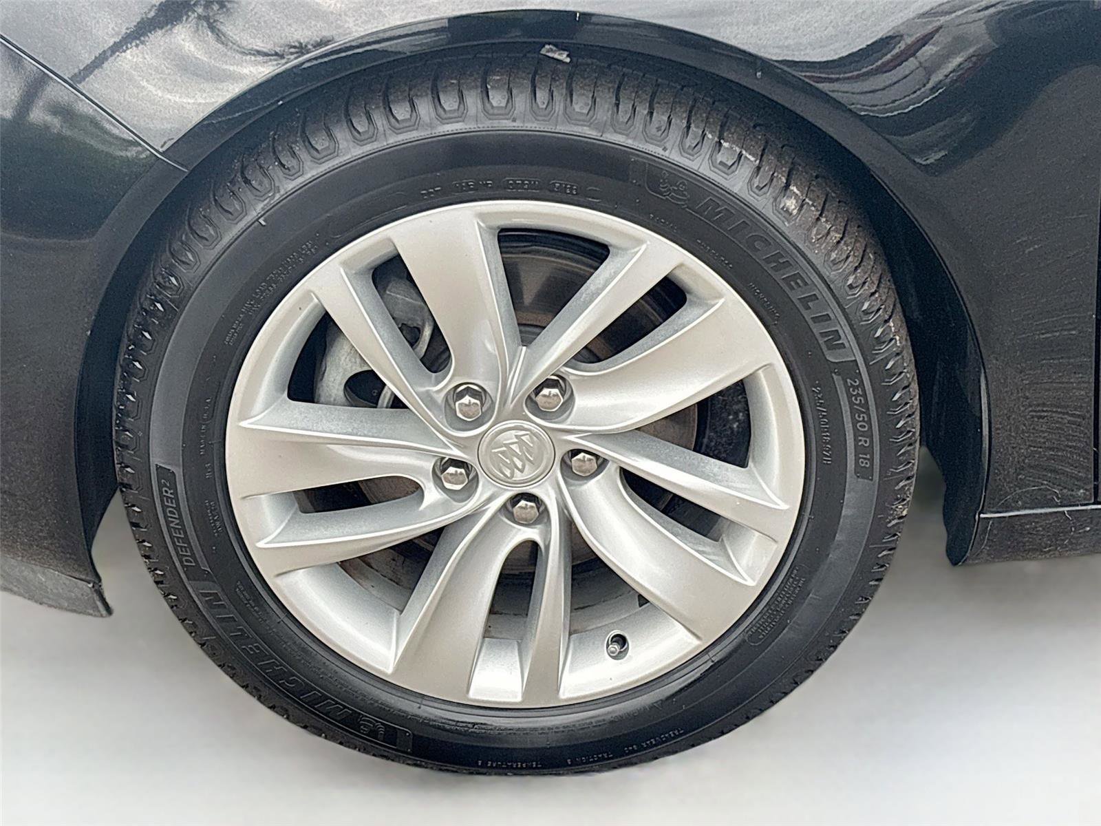 Used 2014 Buick Regal image 32