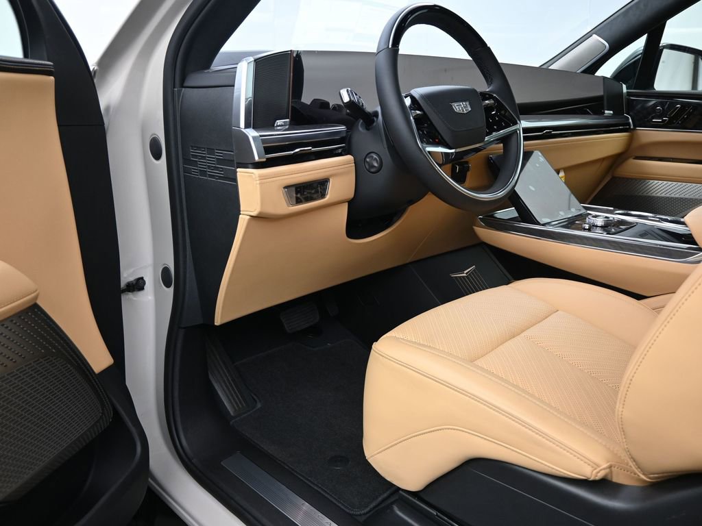 New 2026 Cadillac Escalade IQ Luxury 2 image 9