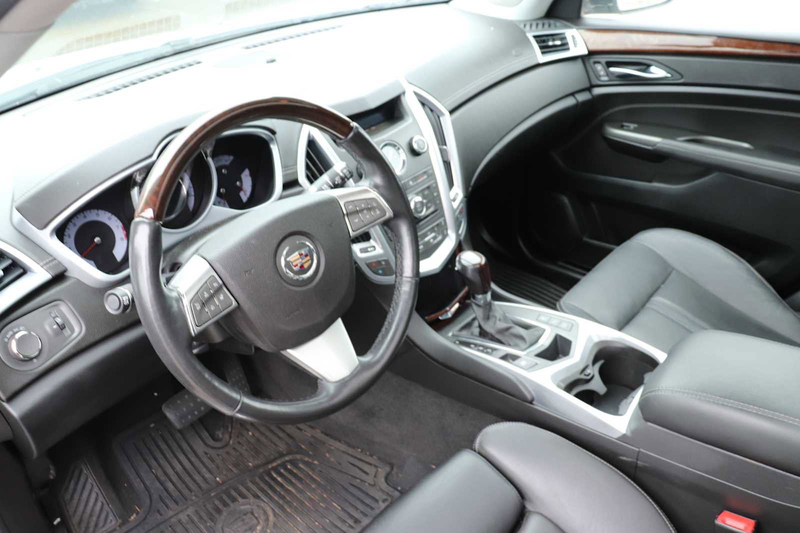 Used 2012 Cadillac SRX Luxury AWD/4WD image 8
