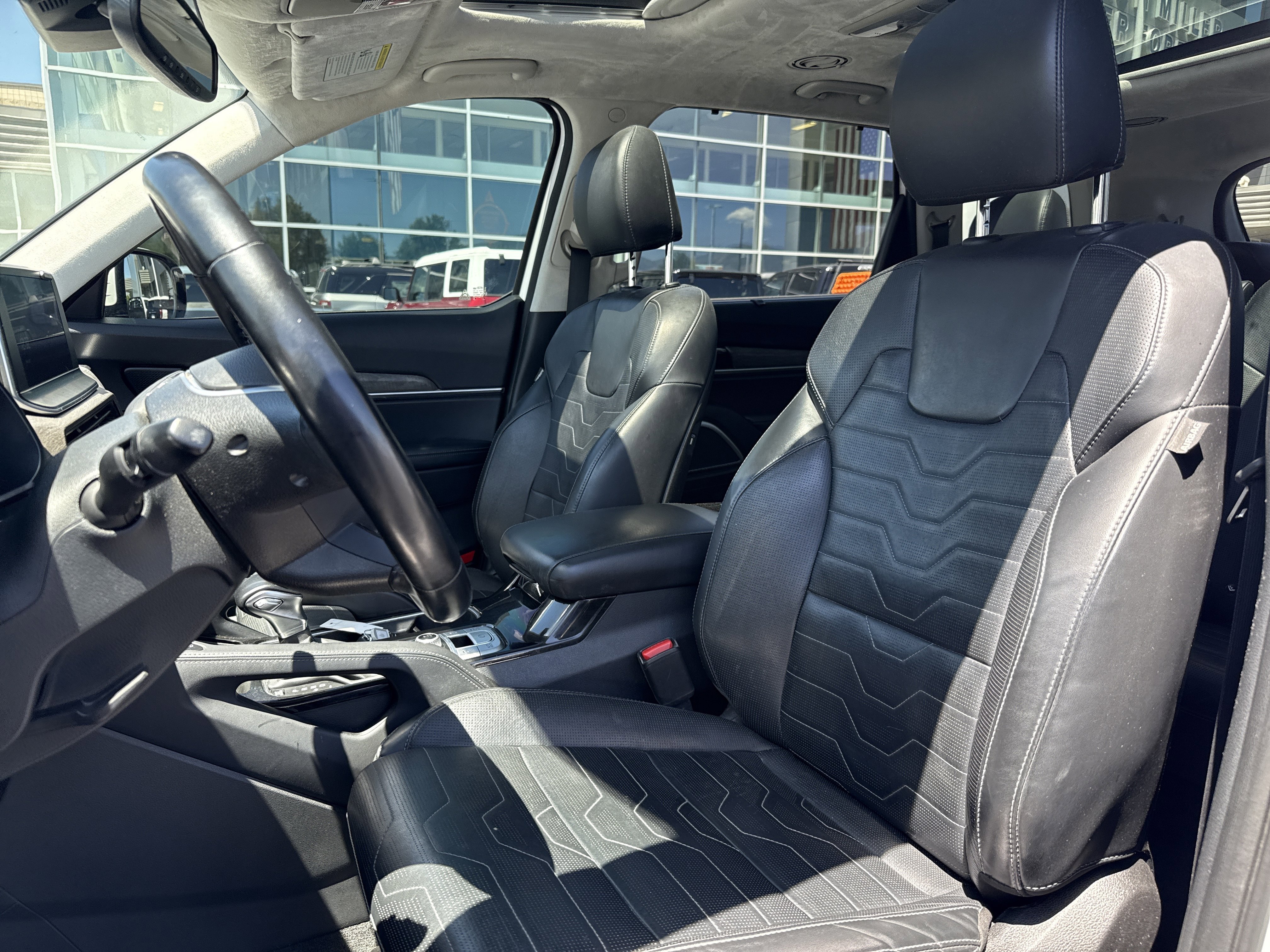 Used 2021 Kia Telluride SX w/ SX Prestige Package AWD/4WD image 17