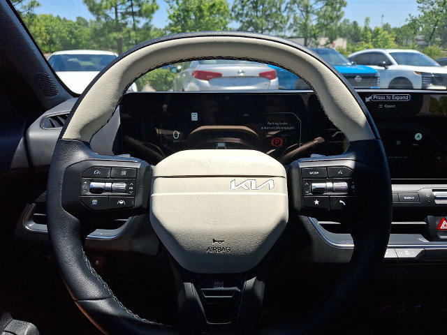 New 2026 Kia K4 GT-Line Turbo w/ GT-Line Premium Package FWD image 18