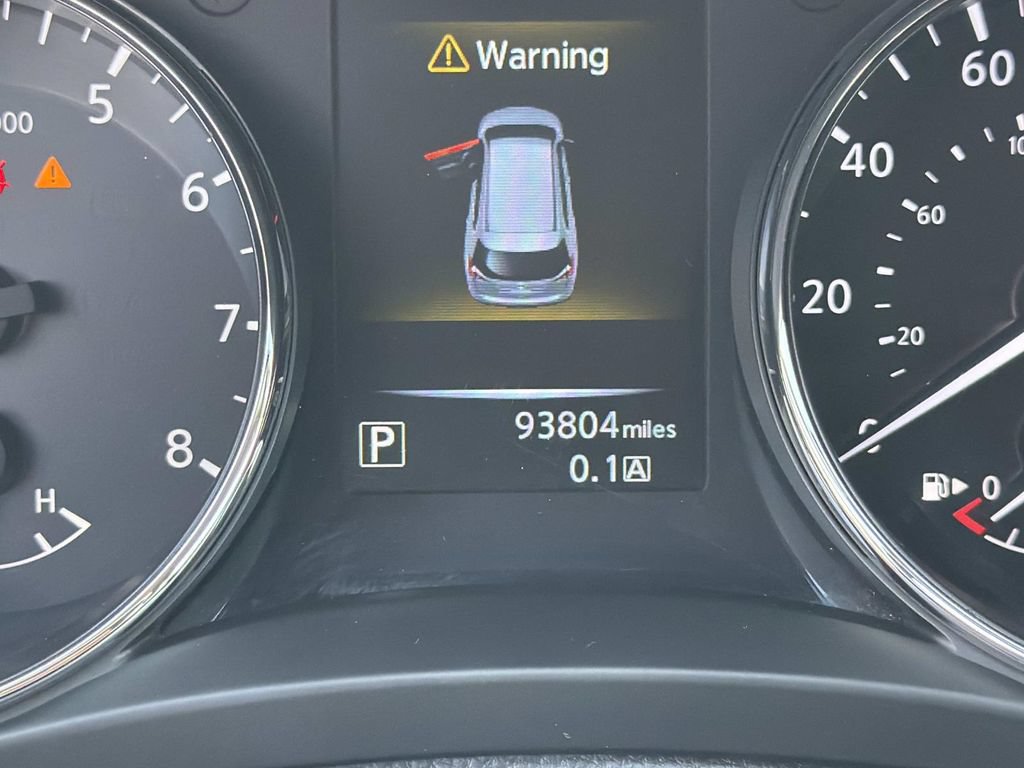 Used 2016 Nissan Rogue SV AWD/4WD image 26