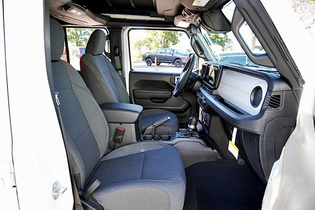 New 2026 Jeep Wrangler Unlimited Sport S image 20