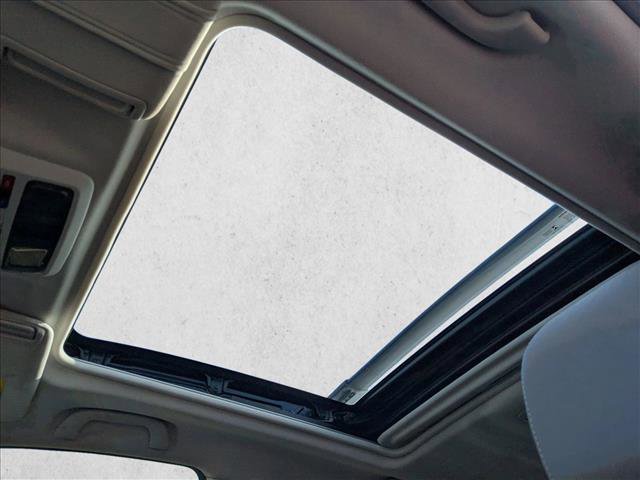 Used 2017 Subaru Forester 2.5i Limited image 12