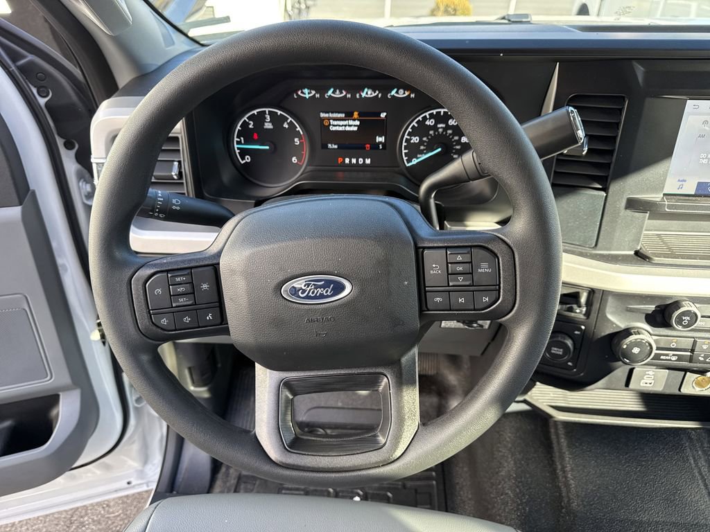 New 2026 Ford F550 4x4 Supercab Super Duty image 13