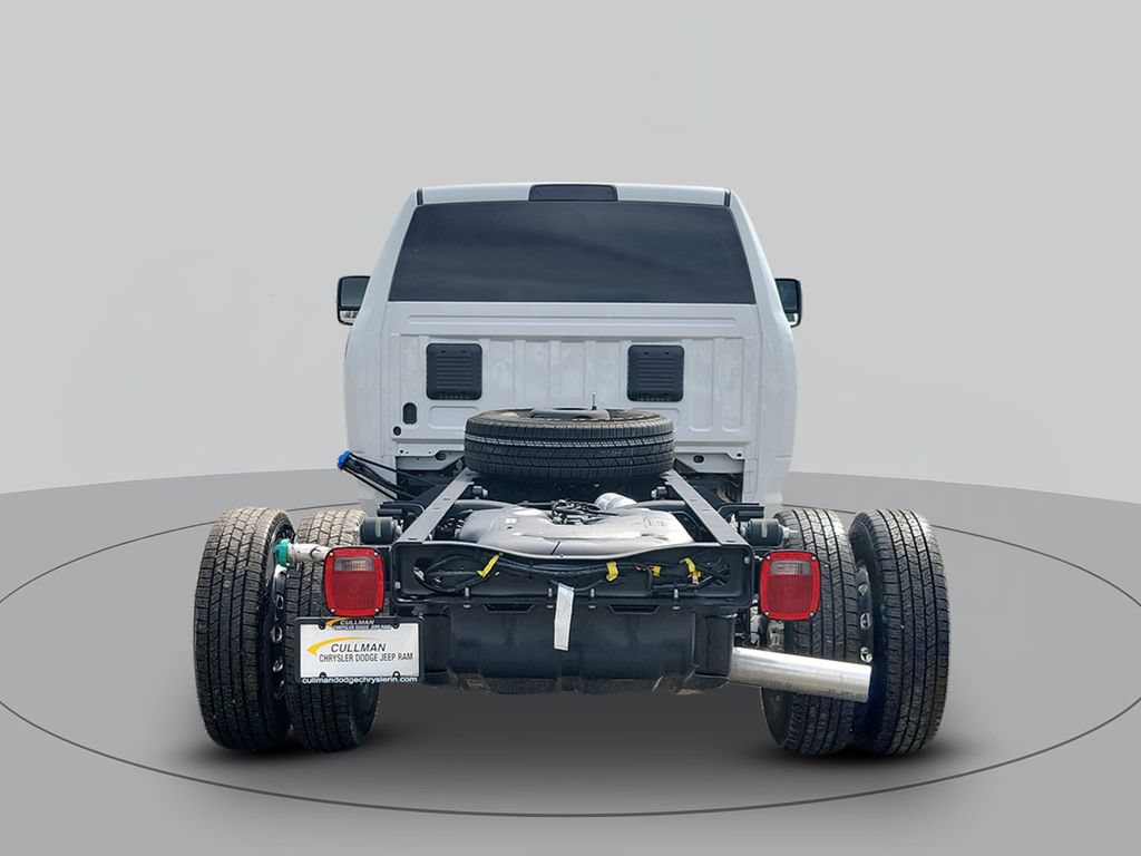 New 2026 RAM 3500 Tradesman w/ Chrome Appearance Group AWD/4WD image 4