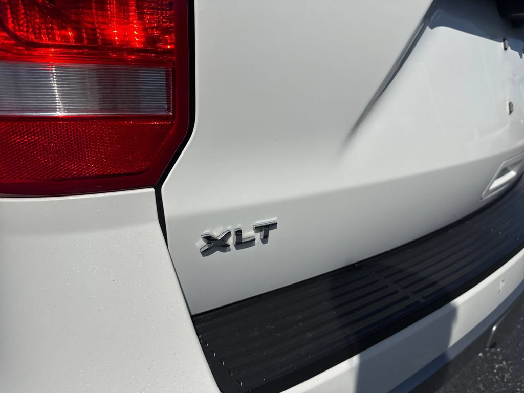 Used 2020 Ford Expedition XLT w/ Cargo Package AWD/4WD image 16