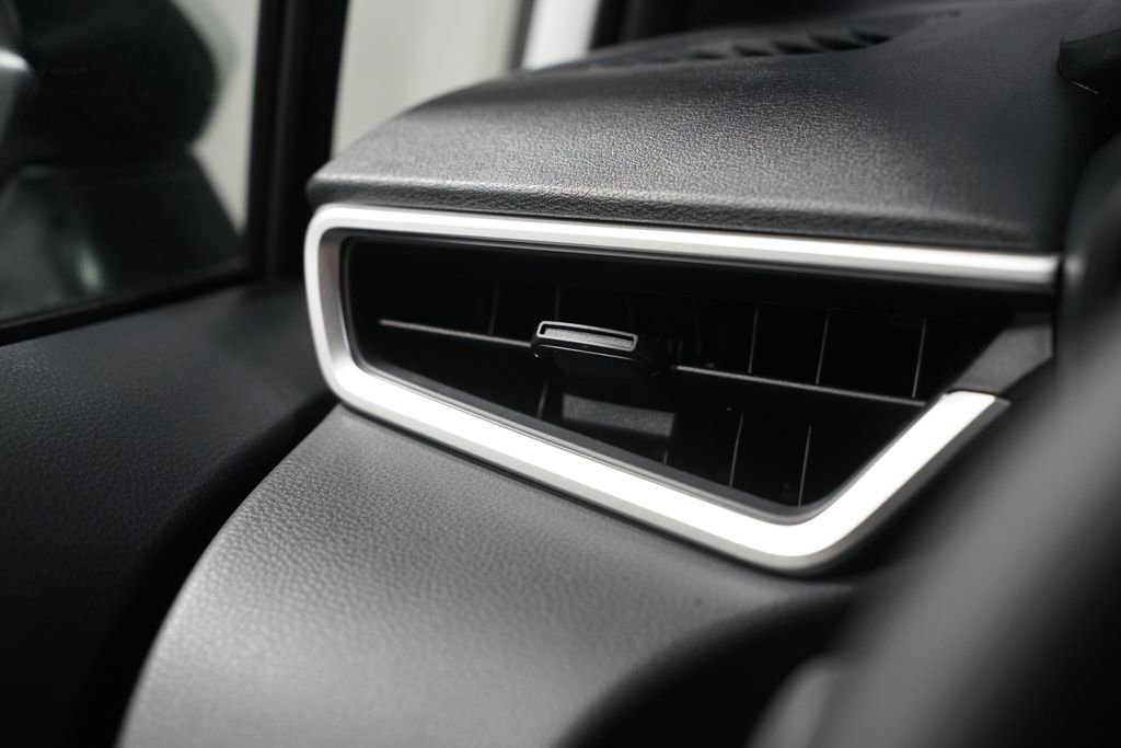 New 2026 Toyota Corolla SE FWD image 25