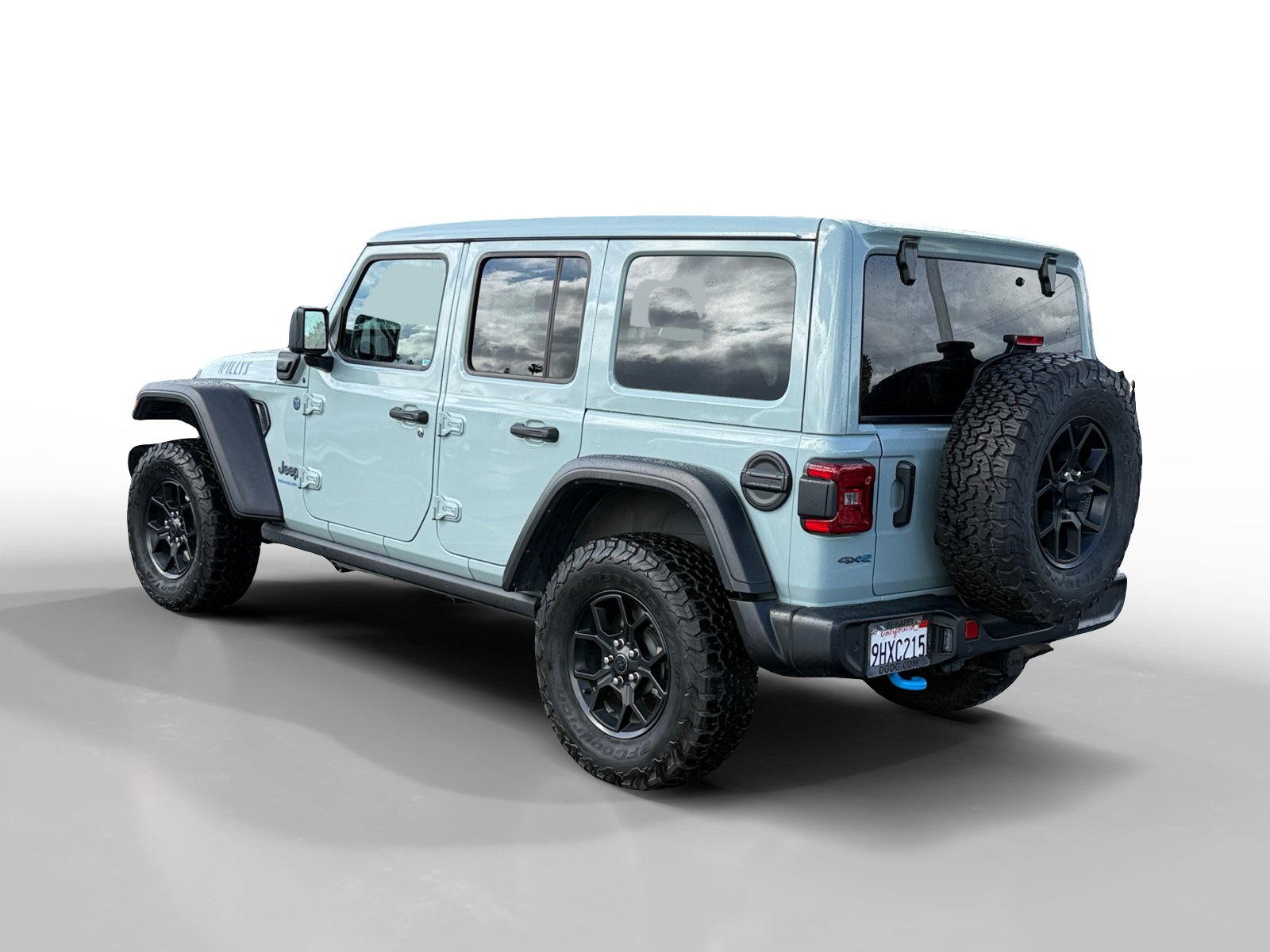 Used 2024 Jeep Wrangler Unlimited image 3