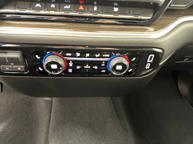 Used 2025 Chevrolet Silverado 1500 LT image 24