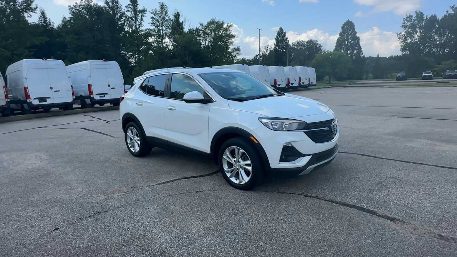 Used 2021 Buick Encore GX Preferred FWD image 2