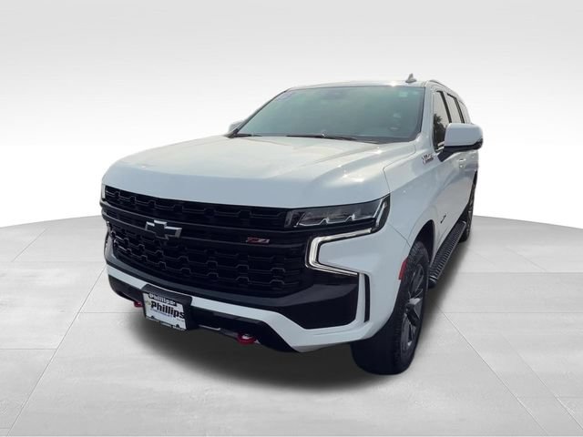 Used 2023 Chevrolet Tahoe Z71 w/ Luxury Package AWD/4WD image 2