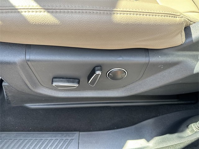 Used 2024 Ford Expedition Limited image 15