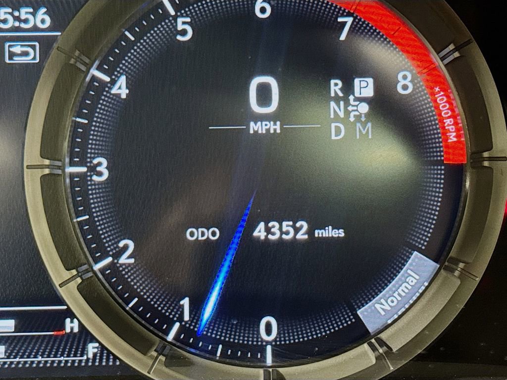 Used 2022 Lexus LS 500 F Sport w/ Accessory Package (Z1) image 12