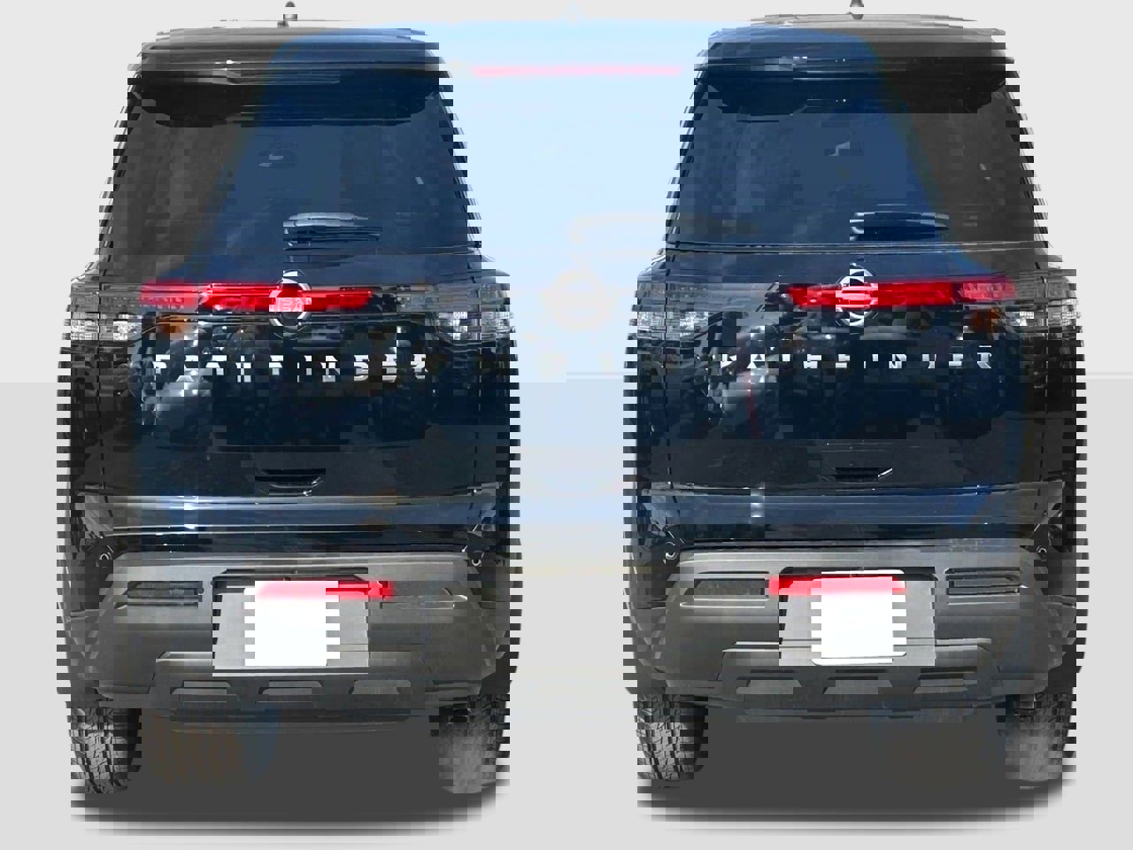 New 2025 Nissan Pathfinder S image 3
