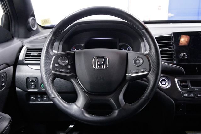Certified 2023 Honda Passport EX-L image 17
