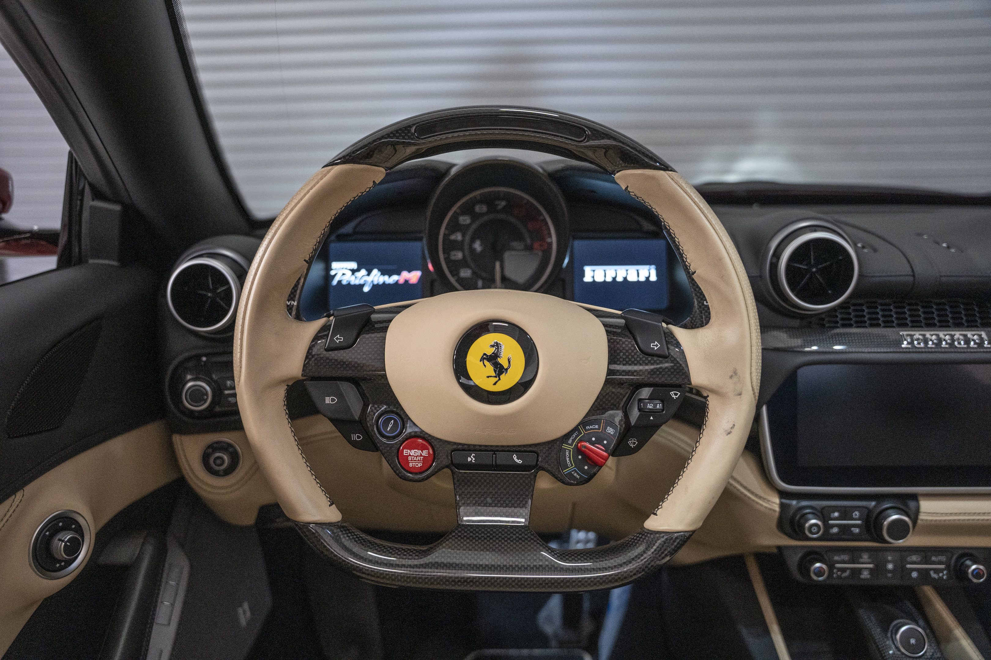 Used 2022 Ferrari Portofino M RWD image 31