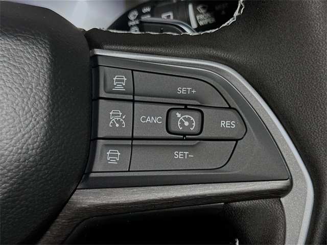 New 2025 Jeep Grand Cherokee L Limited image 29