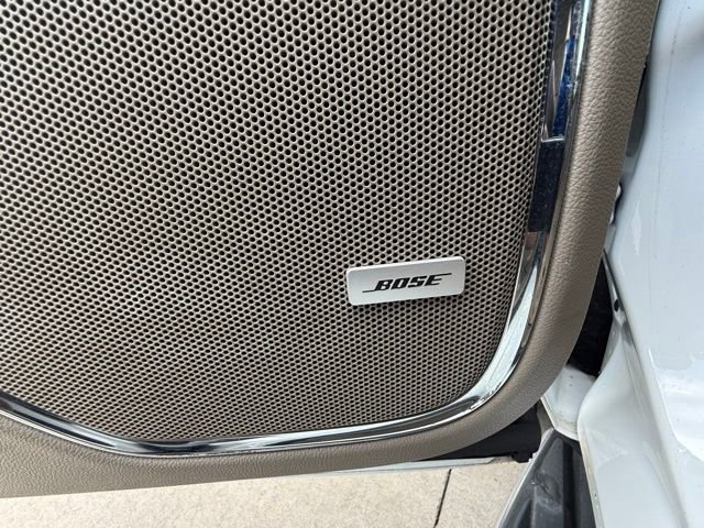 Used 2015 GMC Yukon XL SLT RWD image 13