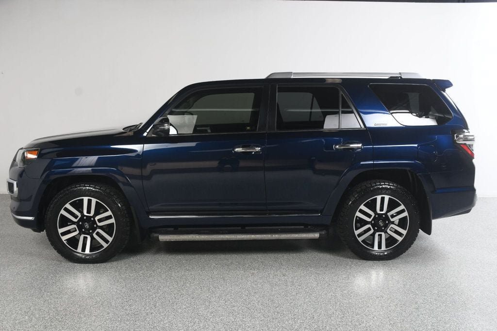 Used 2020 Toyota 4Runner Limited AWD/4WD image 3