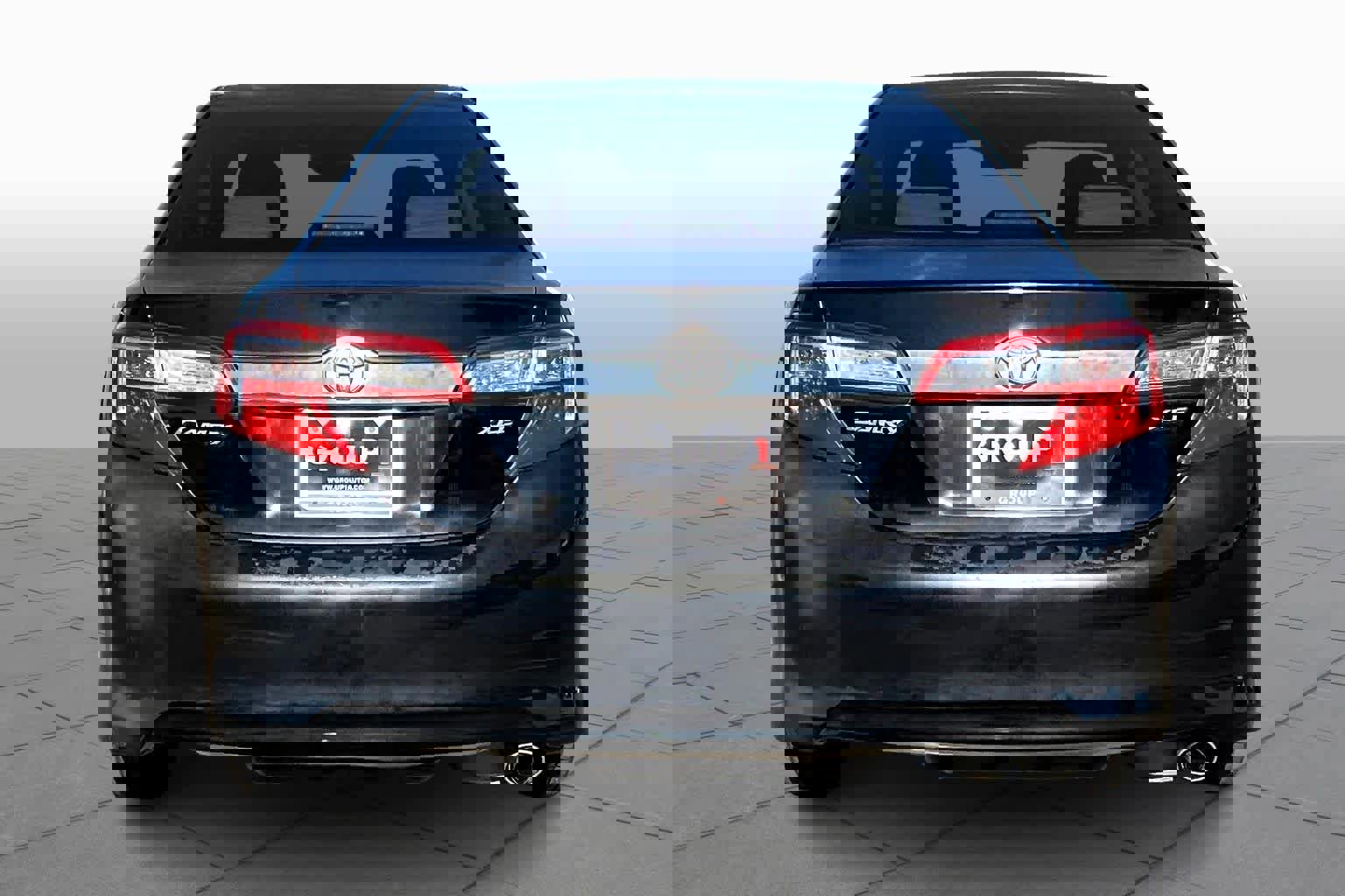 Used 2013 Toyota Camry L image 4